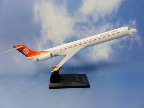 UNI AIR / MD-90 / 1:100  |MCDONNELL|MD90