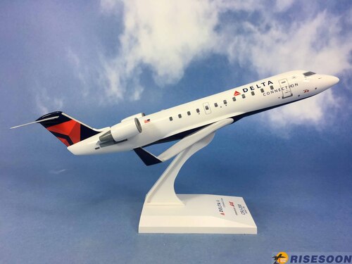 Delta Air Lines / CRJ-200 / 1:100  |CANADAIR|CRJ-200