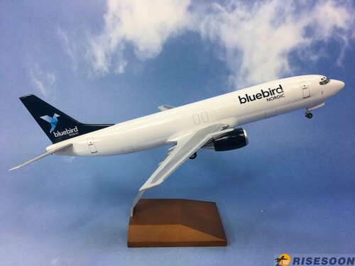 Bluebird Nordic / B737-400 / 1:100  |BOEING|B737-400