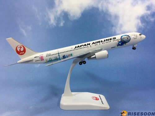 Japan Airlines ( Doraemon ) / B767-300 / 1:200  |BOEING|B767-300
