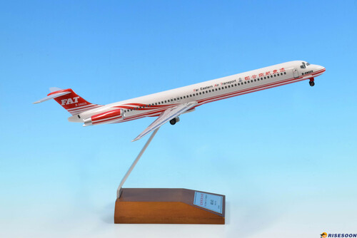 Far Eastern Air Transport / MD-83 / 1:150  |MCDONNELL|MD83